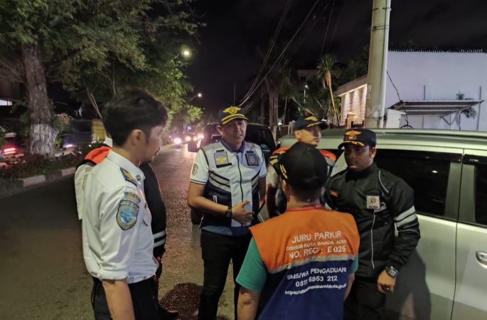 Demi Ketertiban dan Keyamanan, Dishub Kota Banda Aceh Minta PKL Tidak Jualan di Area Parkir