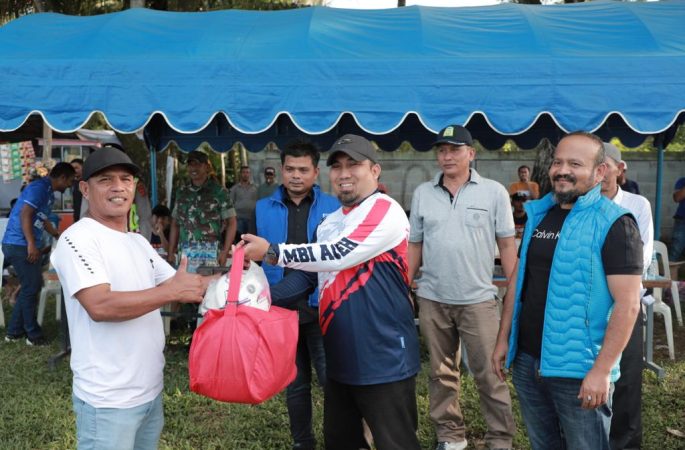 Pj Bupati Aceh Besar Buka Sepakbola HUT ke-58 Persalam