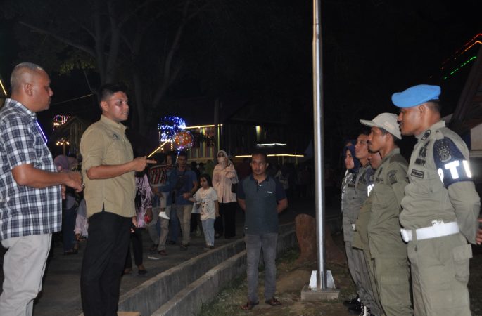 Utamakan Keamanan dan Kenyamanan, Kasatpol PP dan WH Aceh Besar Berikan Arahan ke Personel