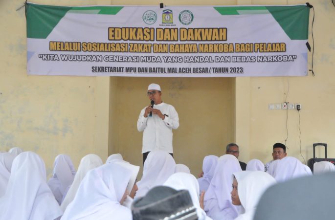 MPU Aceh Besar Sosialisasi Zakat dan Bahaya Narkoba di SMPN 1 Indrapuri