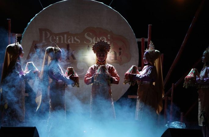 Lestarikan Budaya, Disbudpar Aceh Roadshow Kesenian di Desa Wisata Lubuk Sukon