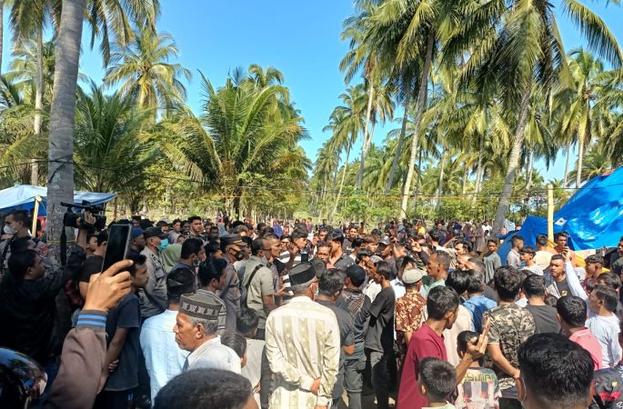 Masyarakat Batee Demo Tolak Rohingya