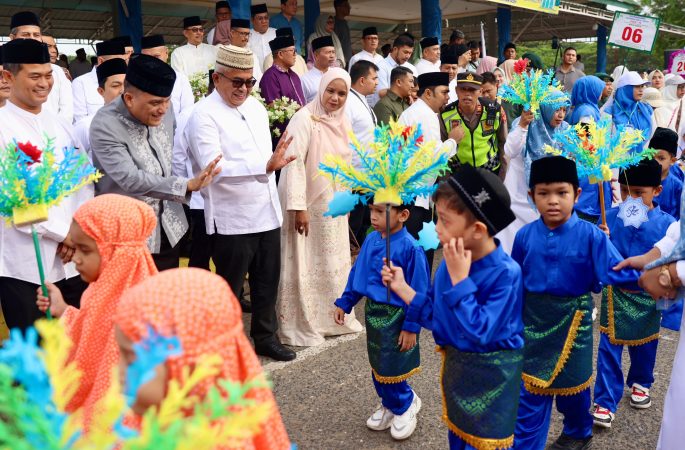 Pj Gubernur Aceh Lepas Musabaqah Pawai Muharram 1446 H