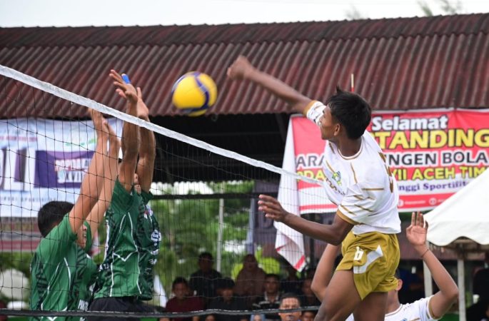 Bungkam Aceh Tengah, Aceh Besar Melaju ke Final Bolavoli Popda XVII Aceh