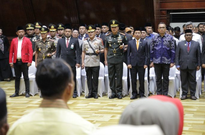 Dandim 0101/KBA Hadiri Pengambilan Sumpah Jabatan dan Pelantikan Pj Wali Kota Banda Aceh