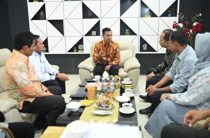 Ketua DPRK Minta Panwaslih Optimalkan Pengawasan Pilkada Banda Aceh