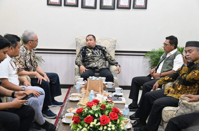 Pj Bupati Iswanto Terima Kunjungan dan Silaturahmi GM PT SBA Yang Baru 