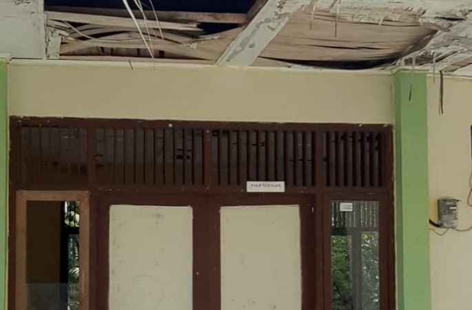 Bangunan SDN Tgk Chiek Eumpe Awee Rusak Parah 