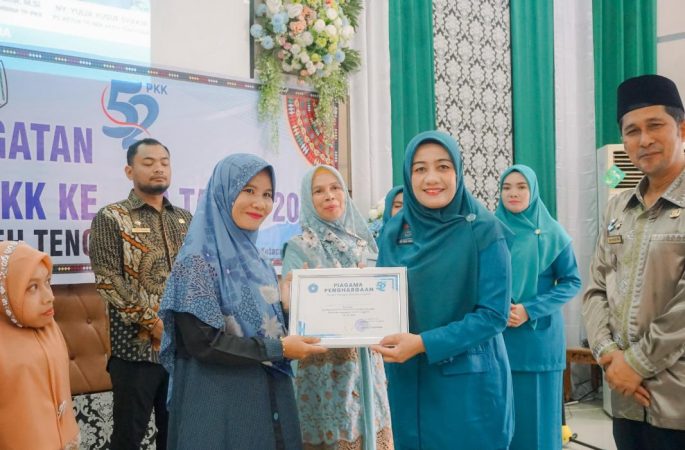 Pj Bupati Syakir Hadiri Peringati HKG Ke 52 Tahun  di Gelar TP PKK Aceh Tenggara 