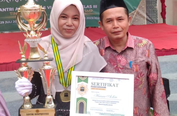 Hauna Azkia Santri Berprestasi di Dayah Terpadu Inshafuddin 2024