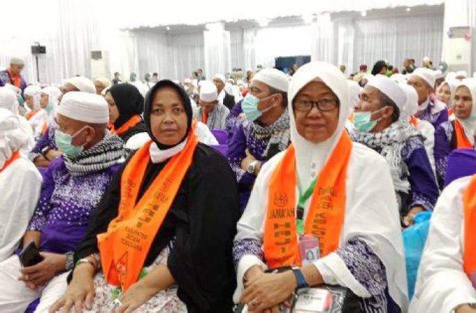 Tergabung Kloter 5, Jamaah Haji Agara Tiba di Tanah Air