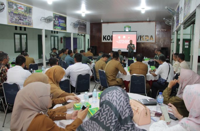 Dandim 0101/KBA Pimpin Rapat Persiapan Upacara HUT ke-79 RI