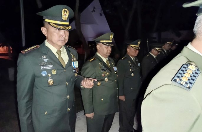 Peringati HUT ke-79 RI, Dandim 0101/KBA Hadiri Apel Kehormatan dan Renungan Suci di Banda Aceh