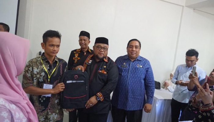 30 Wirausaha Ikuti Pelatihan Sertifikasi Halal dan BPOM Angkatakan III