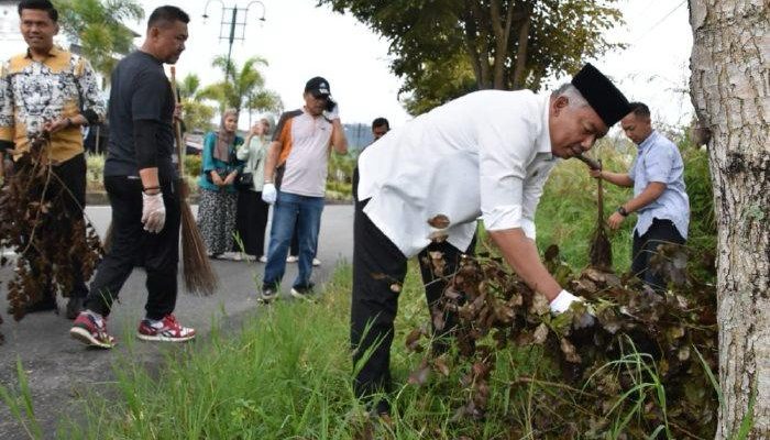 Sambut PON XXI Aceh-Sumut 2024, Pemkab Aceh Tengah Gelar Gotong Royong Kebersihan