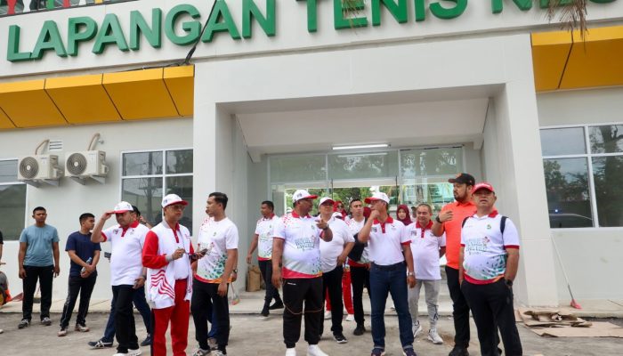 Pj Gubernur Aceh Tinjau Venue Tenis Neusu dan Stadion Harapan Bangsa