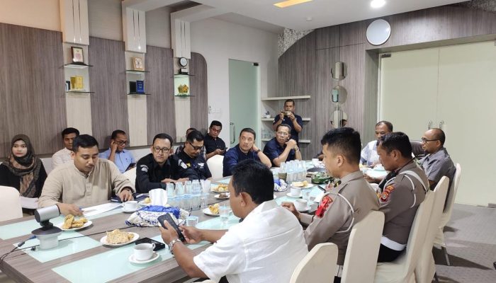 3400 Penyambut Kirab Api PON XXI di Banda Aceh