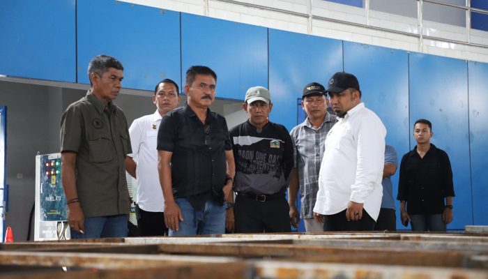 Bersama Presiden Ferkushi, Pj Bupati Aceh Besar Tinjau Persiapan Venue Kurash PON XXI di JSC Kota Jantho