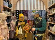 Istri Pj Gubernur Aceh Kunjungi Stand Aceh di Kriyanusa 2024