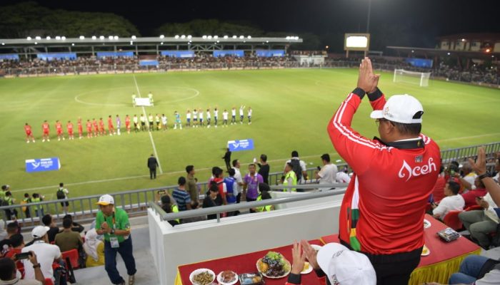 Sepakbola PON XXI: Aceh Tekuk Banten 3-2, Pj Gubernur Safrizal Langsung Berikan Bonus