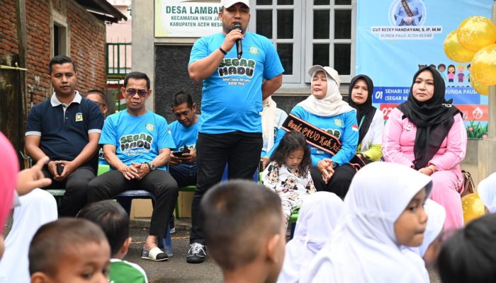 Pj Bupati Bersama Ketua Bunda PAUD Aceh Besar Launching Syandu dan Segarmadu PAUD Hj Nyak Awan