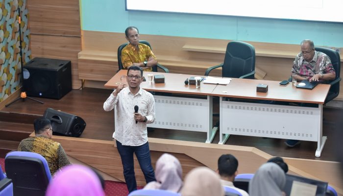 Anggota DPRK Banda Aceh Dr Musriadi MPd Berikan Kuliah Umum untuk Mahasiswa USK