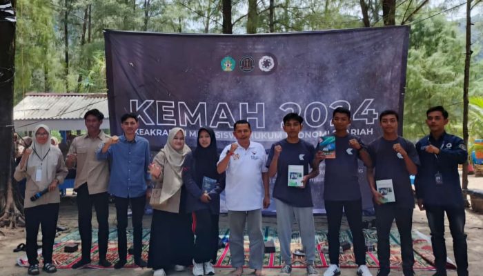 Bung Syarif Beri Motivasi Mahasiswa Peserta KEMAH UIN Ar-Raniry 2024
