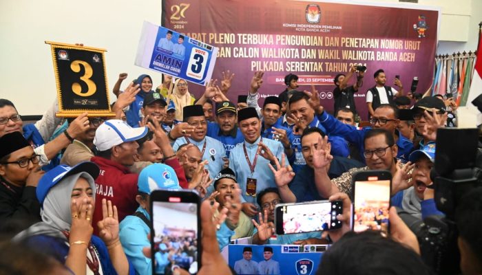 Ratusan Pendukung Paslon Aminullah – Isnaini Semarak Antar Pengambilan Nomor Urut Pilkada