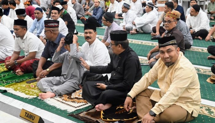 Pj Bupati Aceh Besar Hadiri Peringatan Maulid di MRB