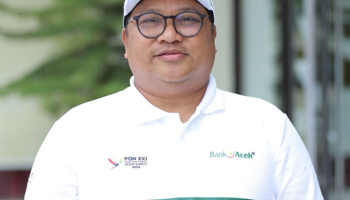 Bank Aceh Gelar Nonton Bareng Pertandingan Tim Sepak Bola Aceh PON XXI