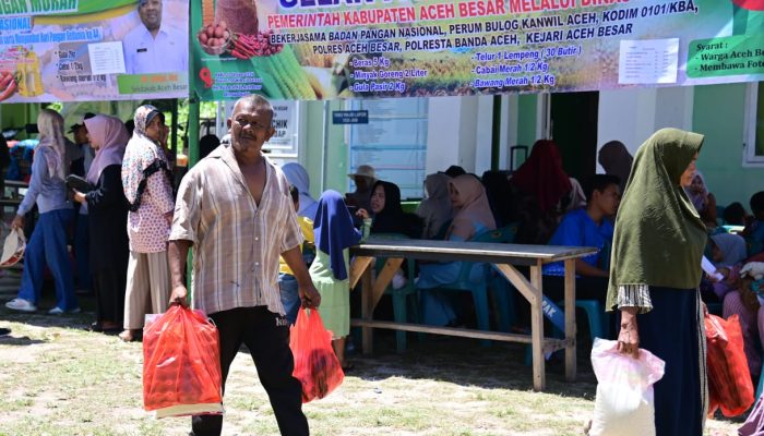 Masyarakat Pulo Nasi Akui Aksi Pangan Murah Pemkab Aceh Besar Sangat Membantu