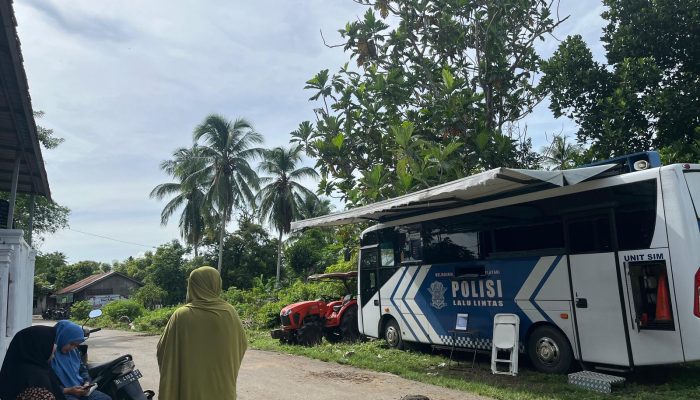 Keuchik Bak Aghu Kemukiman Tanoh Abee, Apresiasi Hadirnya Mobil SIM Keliling