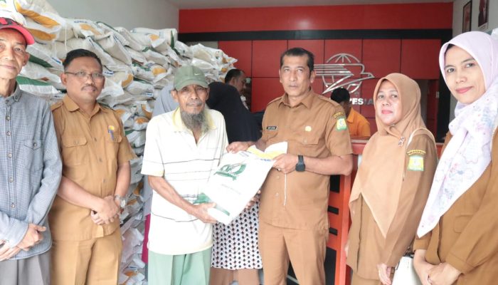 4.113 KPM Seulimuem Aceh Besar Kembali Terima Bantuan Cadangan Beras Pemerintah