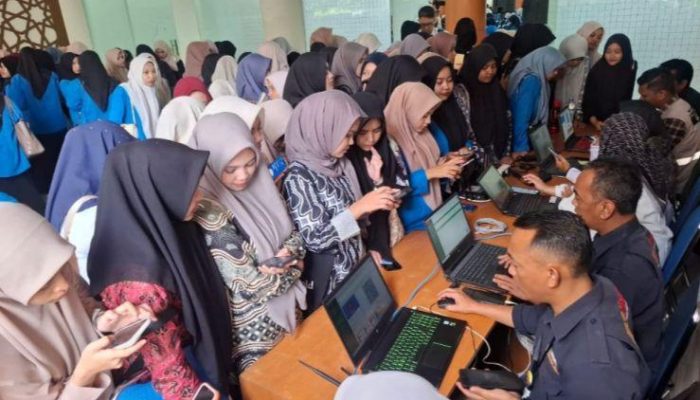 Disdukcapil Banda Aceh Berhasil Aktivasi IKD pada 472 Mahasiswa UIN Ar-Raniry