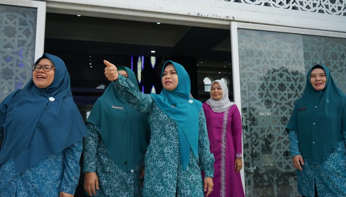 Safriati Ajak Masyarakat Indonesia ke Masjid Giok