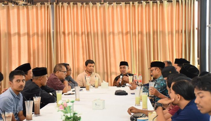 Relawan 3GB Bulatkan Tekad Menangkan Aminullah-Isnaini di Banda Aceh
