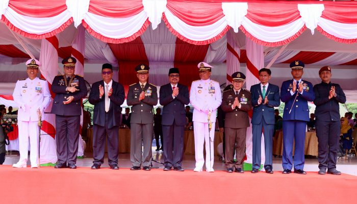 Plh Sekda Aceh Hadiri Peringatan HUT ke-79 TNI di Banda Aceh