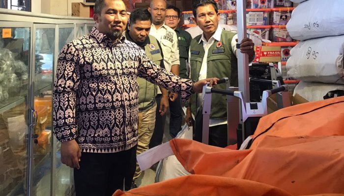 Siaga Bencana Hidrometeorologi, Pj Bupati Tinjau Logistik dan Peralatan BPBD Aceh Besar