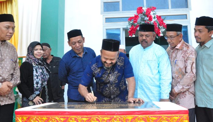 Masjid Jamik Darul Hasani Miruk Taman Aceh Besar Diresmikan