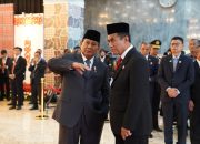 Prabowo Bisiki Mentan Amran di Acara Pelantikan DPR RI, Ada Apa?