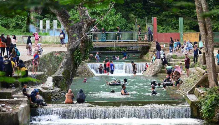 Kolam Mata Ie, tempat wisata sekitar Banda Aceh yang masih terjaga alamnya