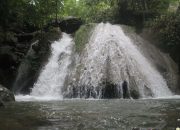 Keindahan Air Terjun Lengkung Batee Meucanang Aceh Selatan