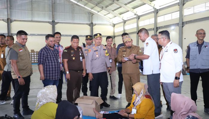 Pj Bupati Bersama Forkopimda Aceh Besar Pantau Persiapan Logistik Pilkada
