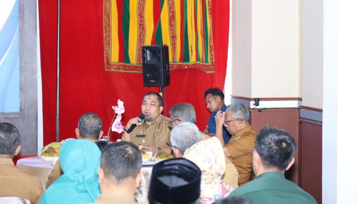 Pj Bupati Aceh Besar Pimpin Rapat Evaluasi Kinerja OPD Tahun 2024