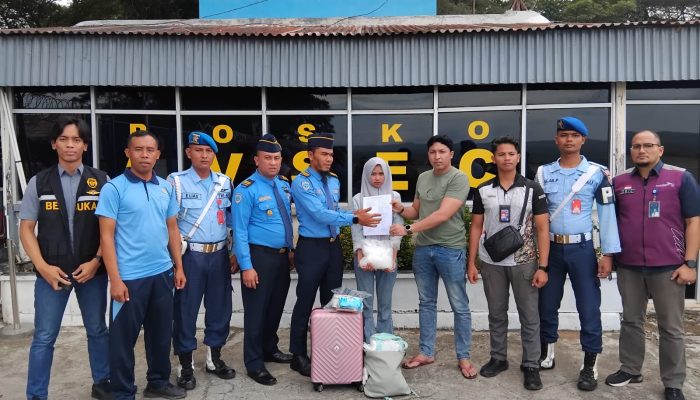 Personel Lanud SIM dan AVSEC Bandara SIM Gagalkan Penyelundupan 2 Kg Sabu
