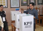 Wakil Ketua DPRK Banda Aceh Memilih di TPS 5 Gampong Illie Ulka