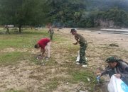 Sambut HUT Ke-68 Kodam IM, Personel Kodim 0101/KBA Gelar Aksi Bersih Pantai
