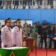 Gubernur Aceh, Muzakir Manaf (Mualem) melantik Syech Muharram Idris dan Syukuri A Jalil sebagai Bupati dan Wakil Bupati Aceh Besar periode 2025-2030 di Gedung JSC, Kota Jantho, Aceh Besar, Rabu (13/2/2025). FOTO/ BEDU SAINI 