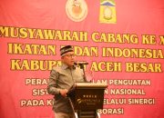 Asisten I Sekdakab Aceh Besar, Bidan Punya Peran Penting Dalam Meningkatkan Kesehatan