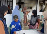 Pemeriksaan Rutin Posyandu Gampong Lamseunia Berjalan Sukses Bersama KKN USK 2025